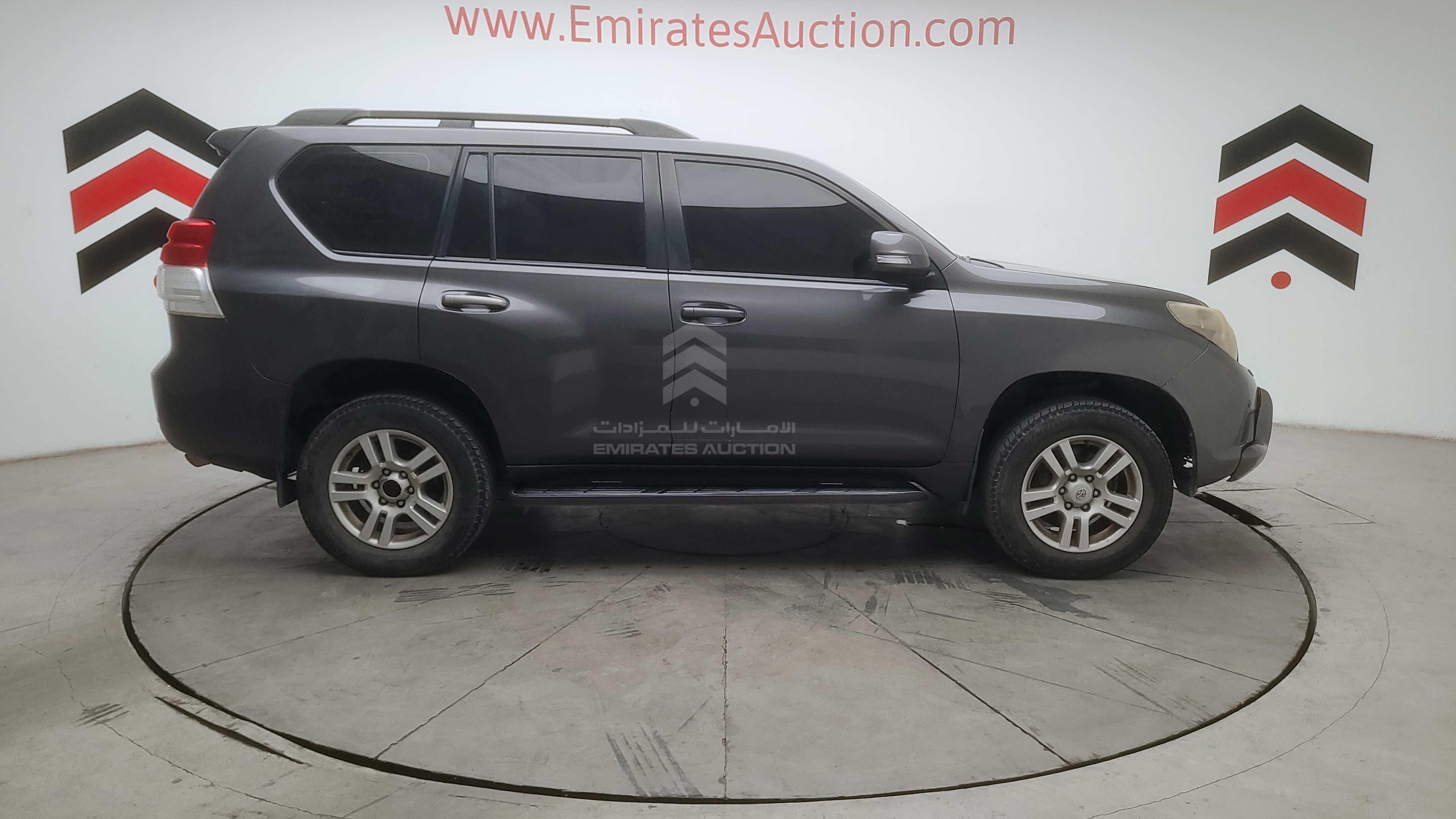 JTEBU3FJ8BK028260 - 2011 Toyota Land Cruiser Prado - #479772