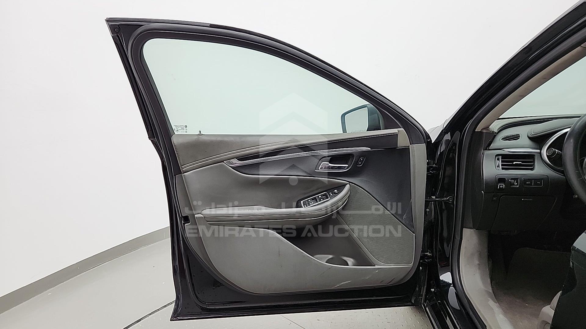 2019 CHEVROLET IMPALA VIN: 2G1135S33K9105889