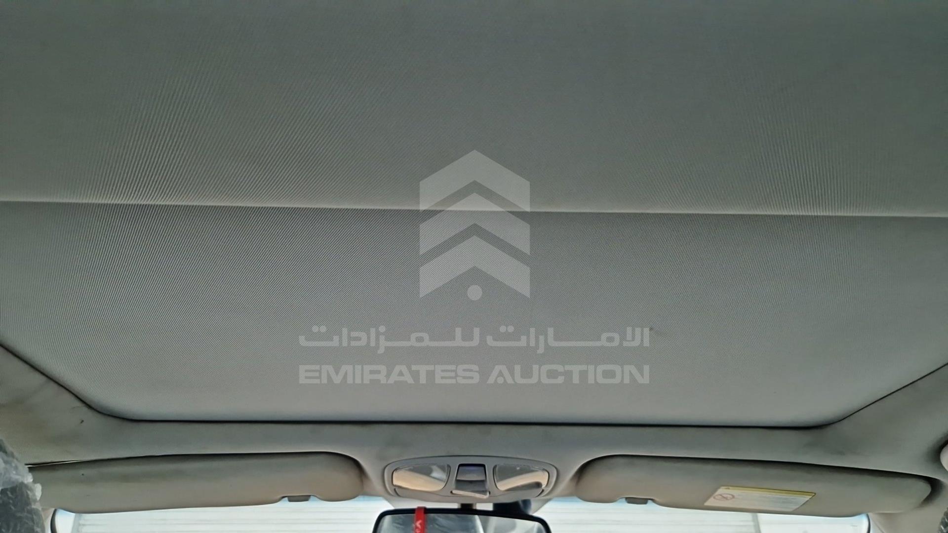 2012 HYUNDAI SONATA VIN: KMHEC41C2CA388372