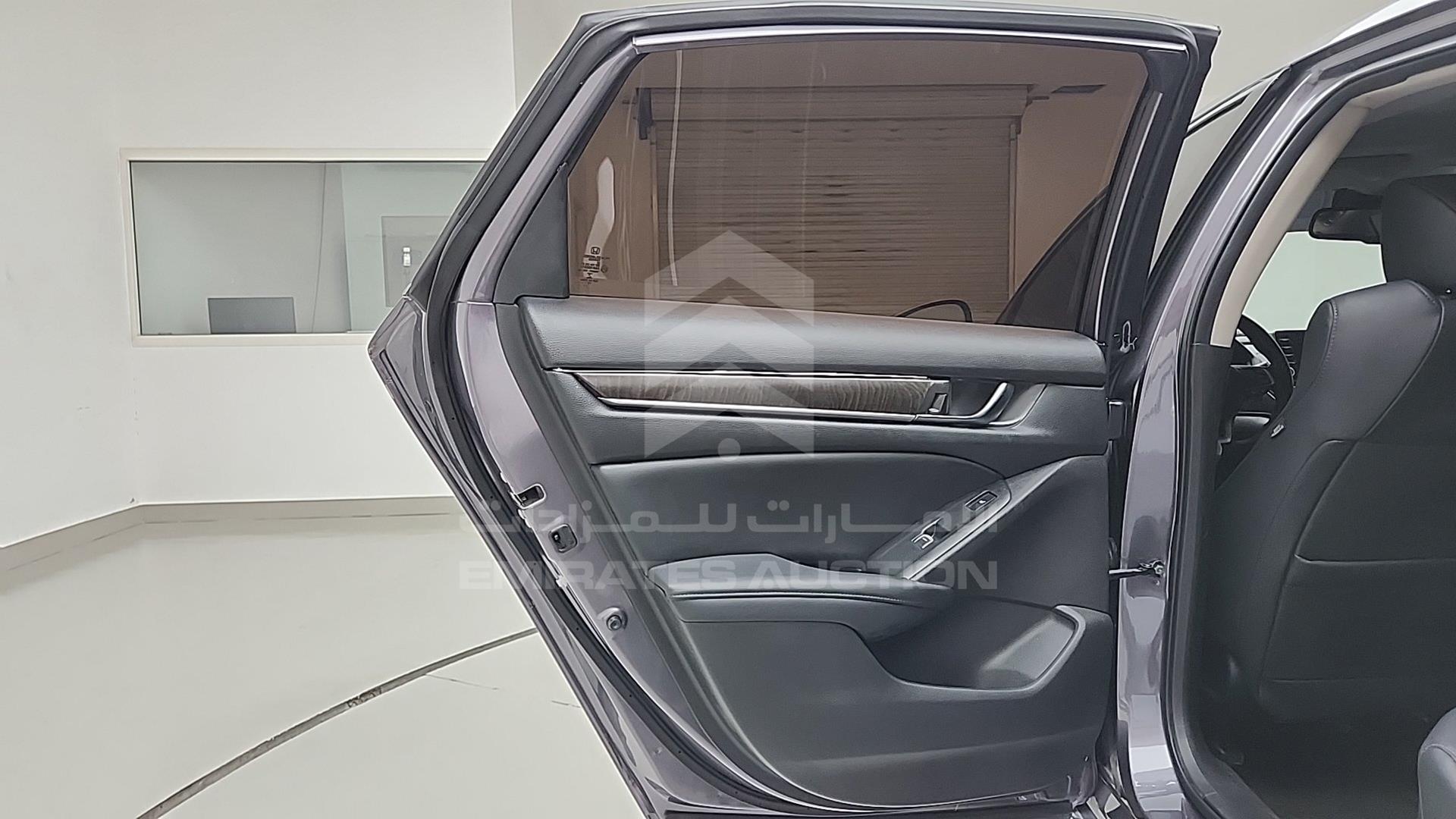 2018 HONDA ACCORD VIN: 1HGCV2630JA510635