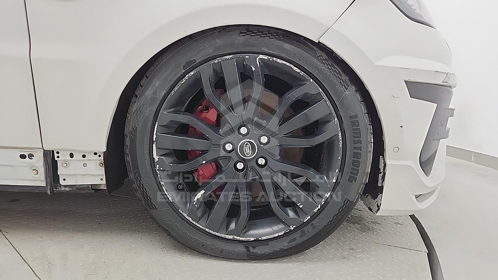 2014 RANGE ROVER SPORT VIN: SALWA2EF2EA302173