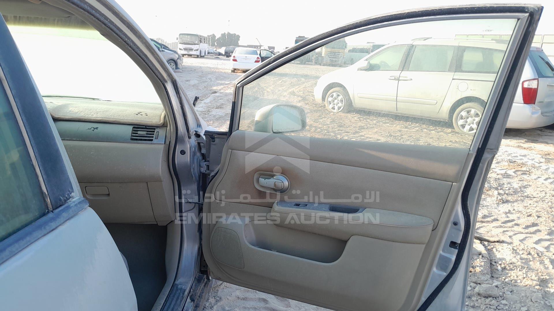2008 NISSAN TIIDA VIN: JN1CC13C98T009339