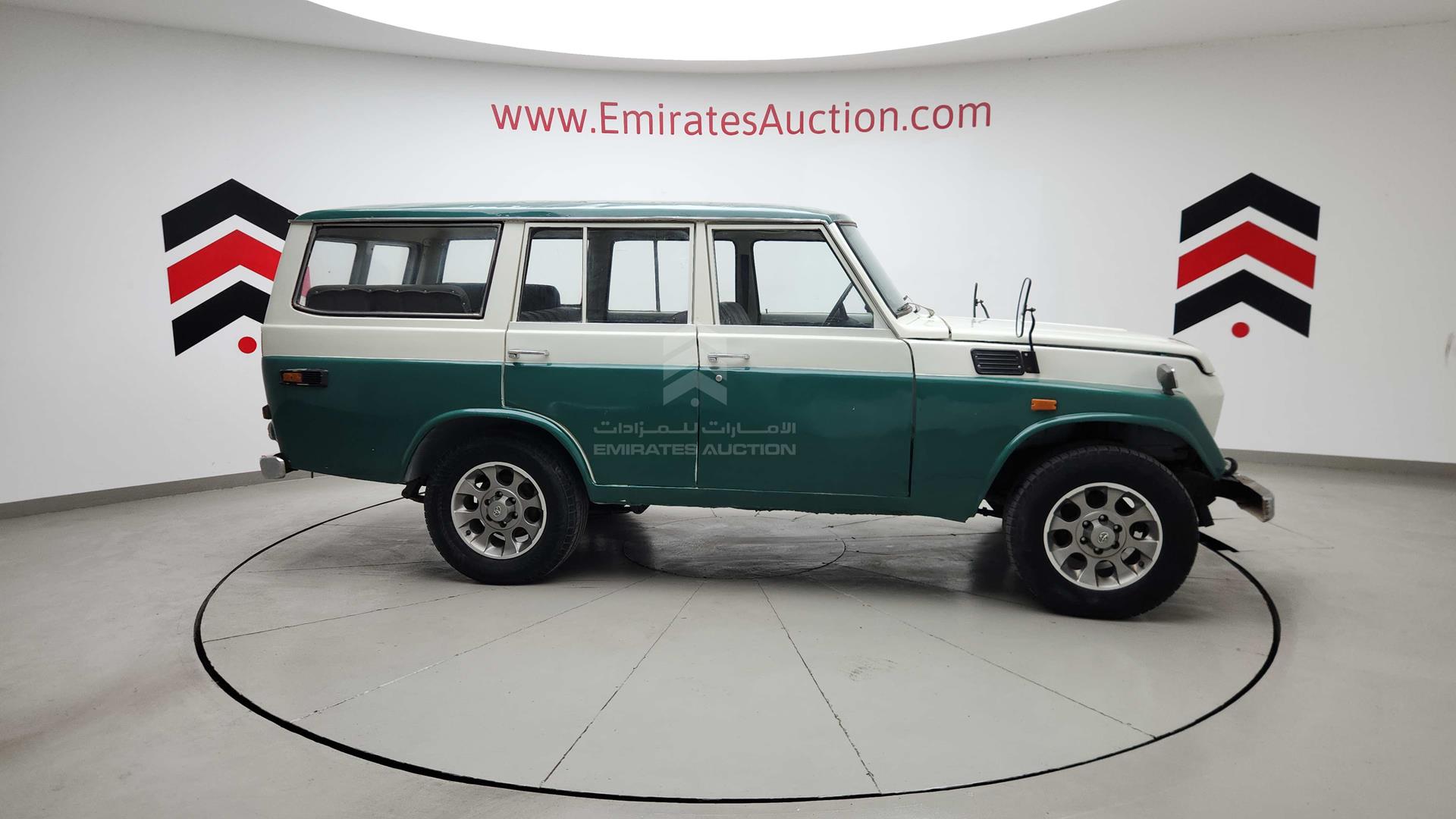 1973 TOYOTA LAND CRUISER VIN: FJ5537215