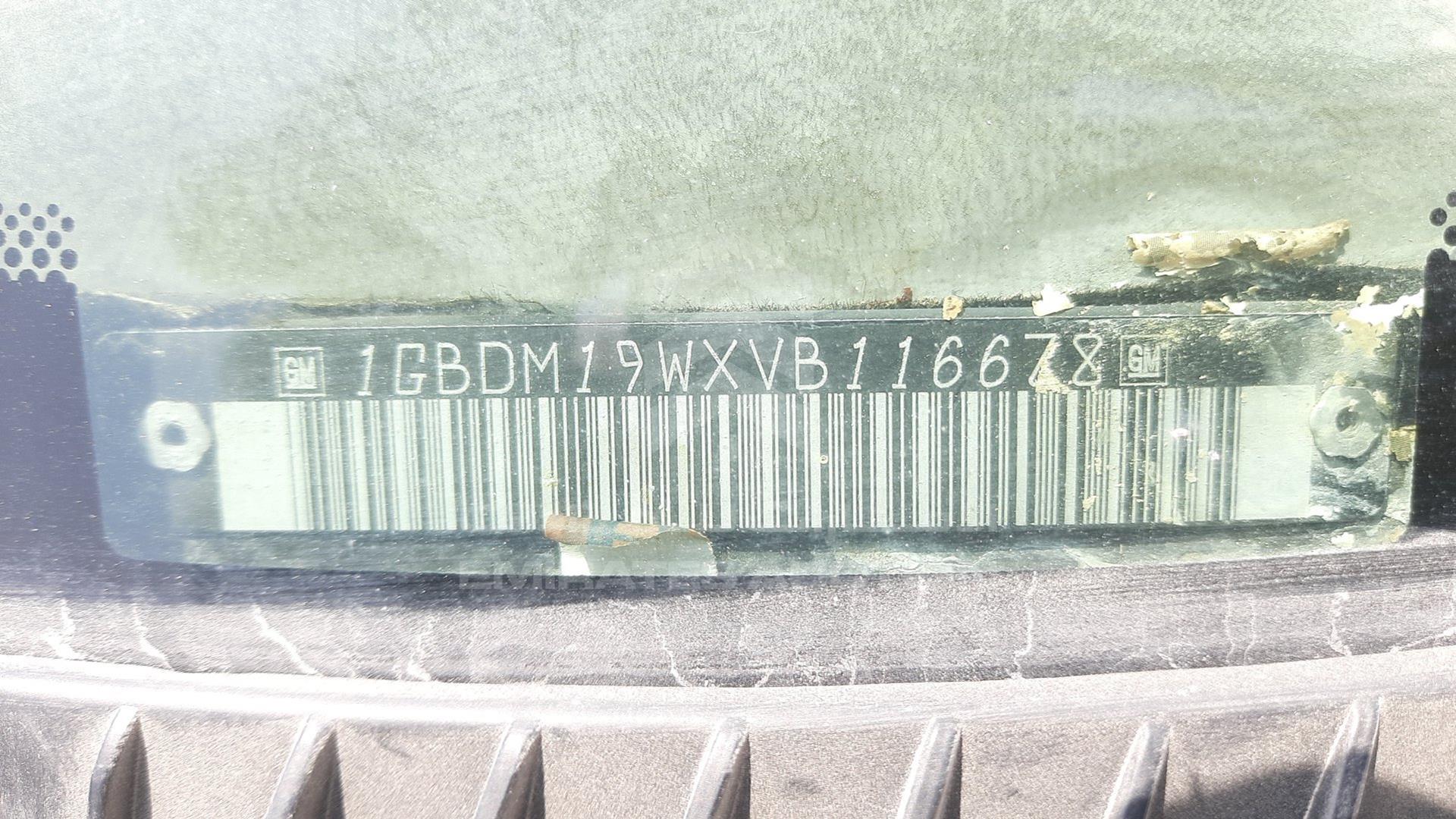 1997 CHEVROLET ASTRO VIN: 1GBDM19WXVB116678