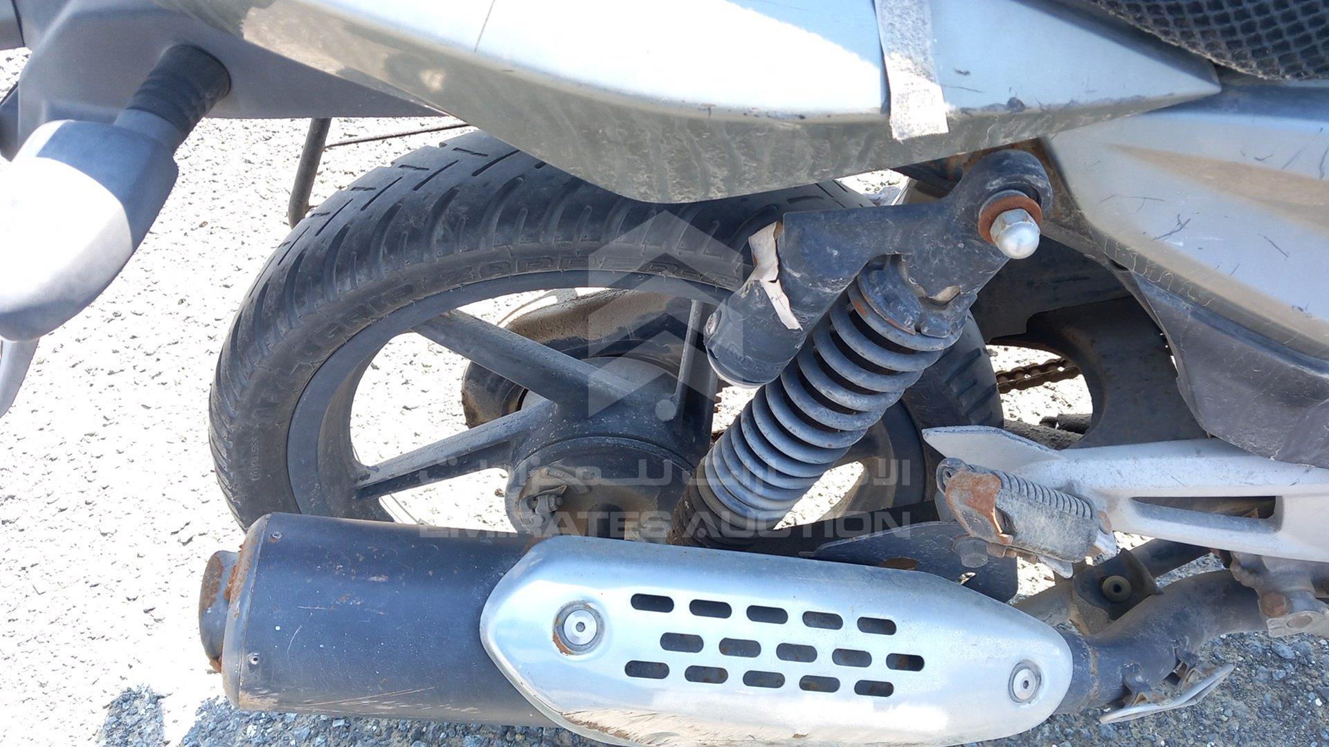 2010 BAJAJ 150 CC VIN: MD2DHDHZZTCB14565