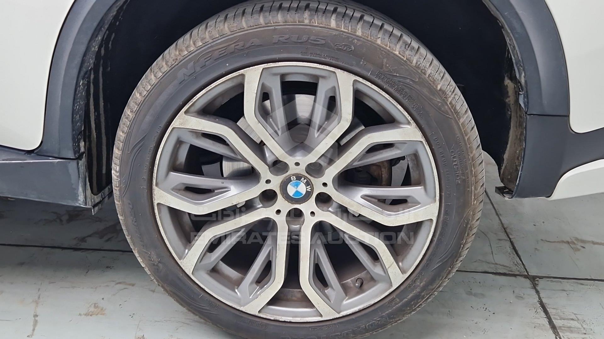 2009 BMW X5 VIN: WBAFE81009L093832