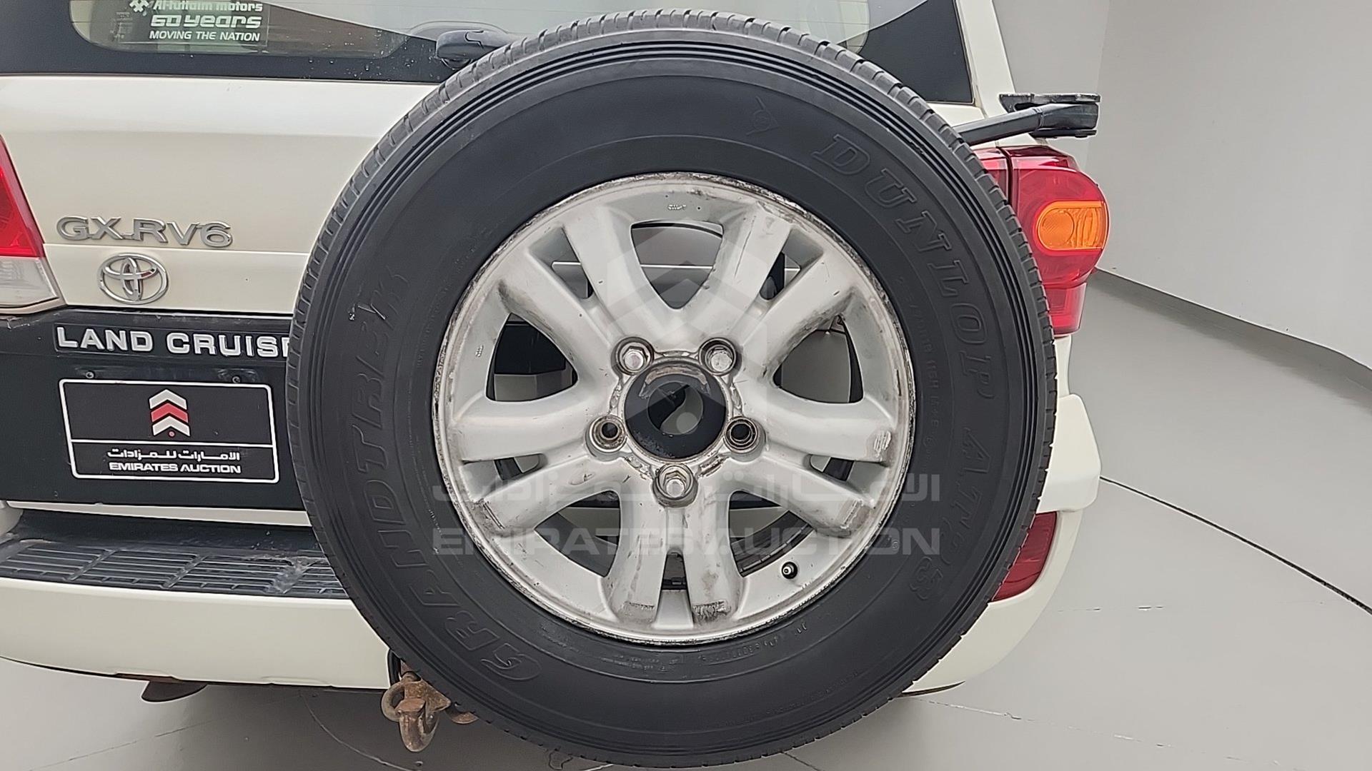2015 TOYOTA LAND CRUISER VIN: JTMHU09J3F5097838