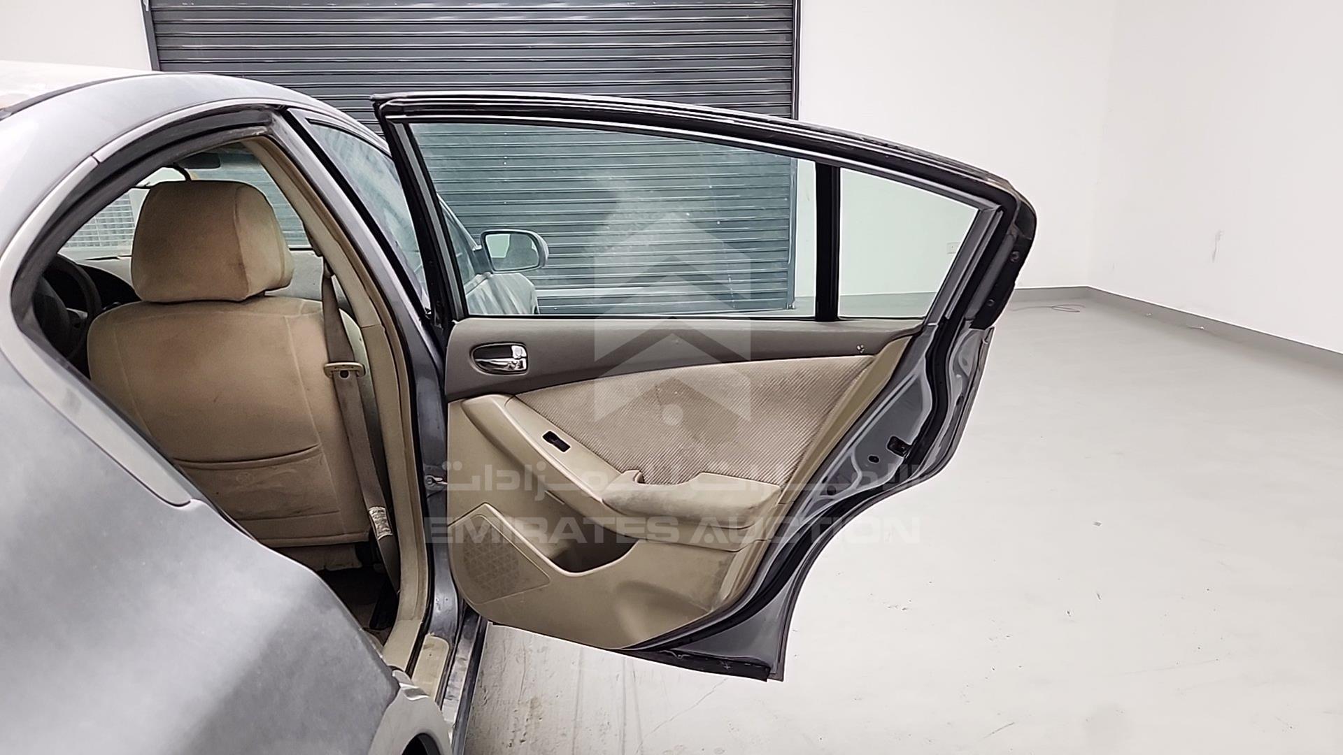 2008 NISSAN ALTIMA VIN: 1N4AL21D58C277767