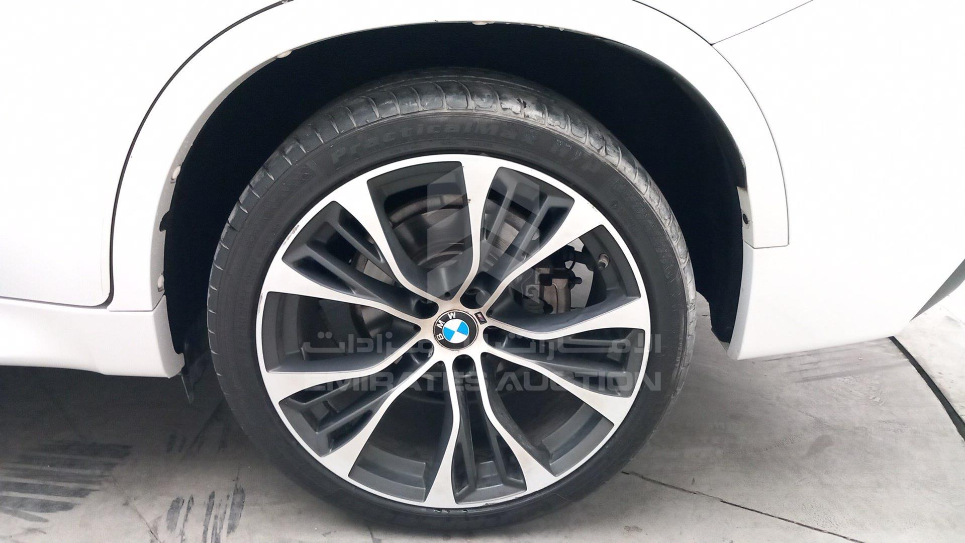 2018 BMW X6 VIN: WBAKU210XJ0Y35271