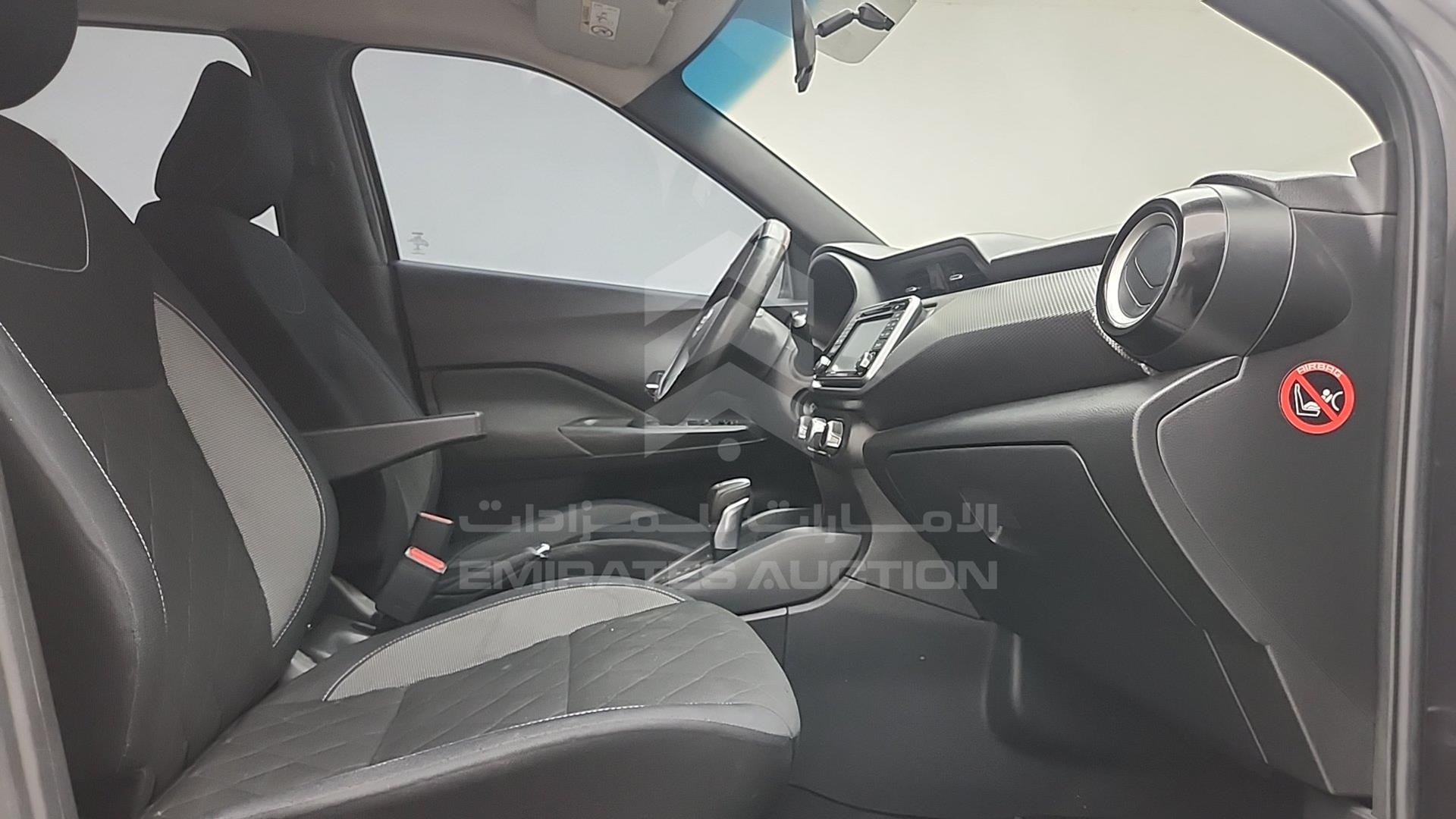 2018 NISSAN KICKS VIN: 3N1CP5C94JL502324