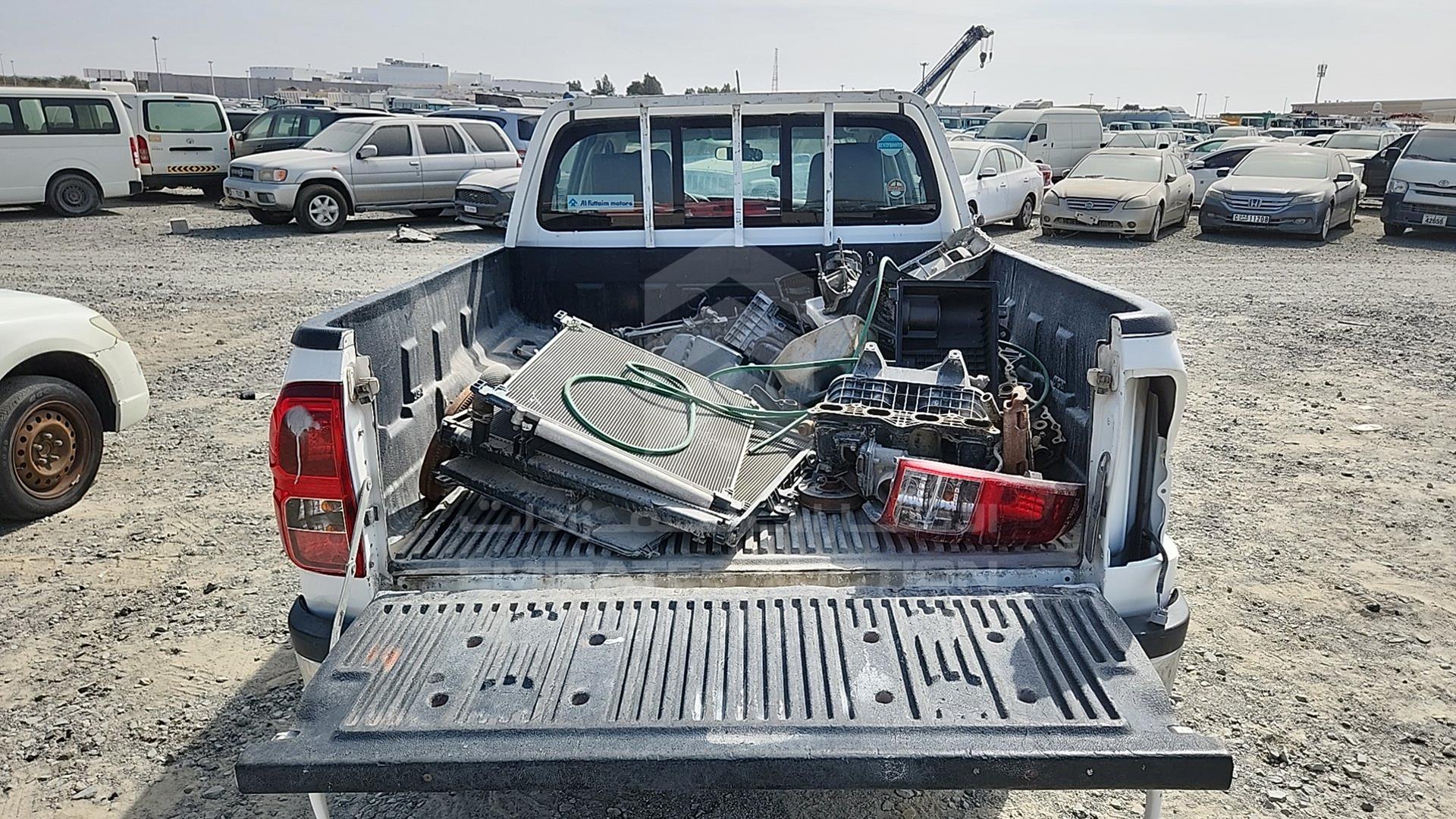 2019 TOYOTA HILUX VIN: MR0DX9CD2K2636430