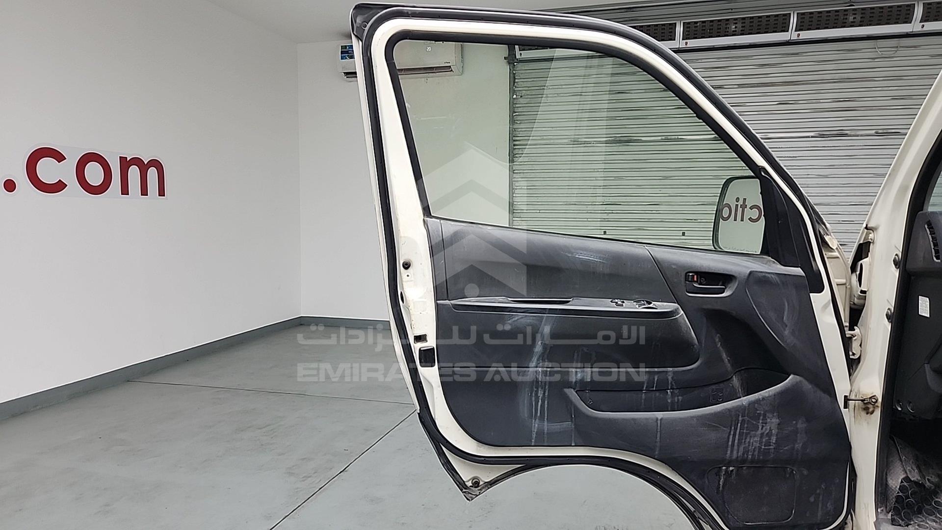 2015 TOYOTA HIACE VIN: JTGRX12PXF8046161
