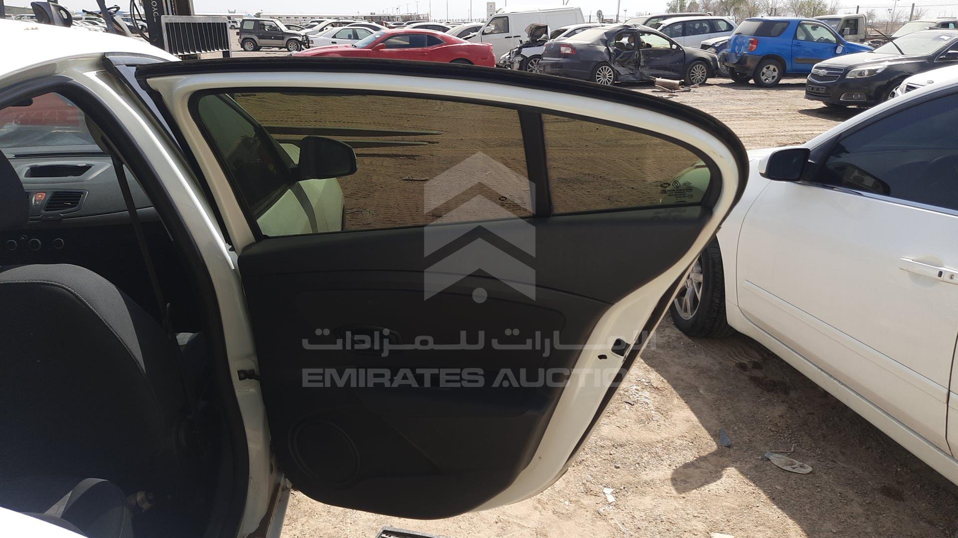 2015 RENAULT FLUENCE VIN: VF1LZL260FC288467