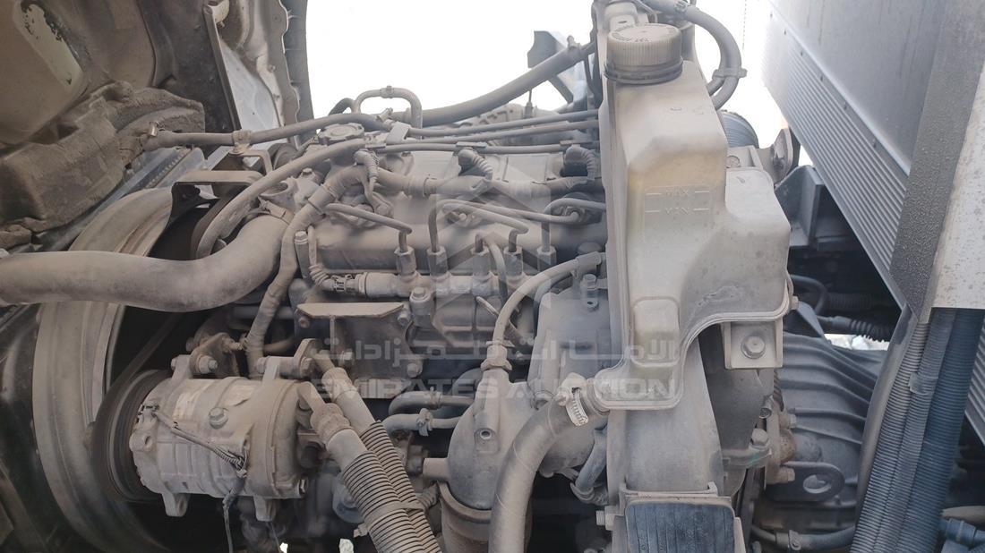2020 Mitsubishi Canter — Engine Bay — Photo 33