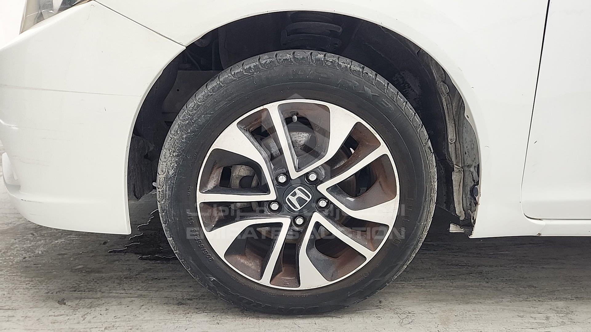 2013 HONDA CIVIC VIN: 19XFB2641DE904916