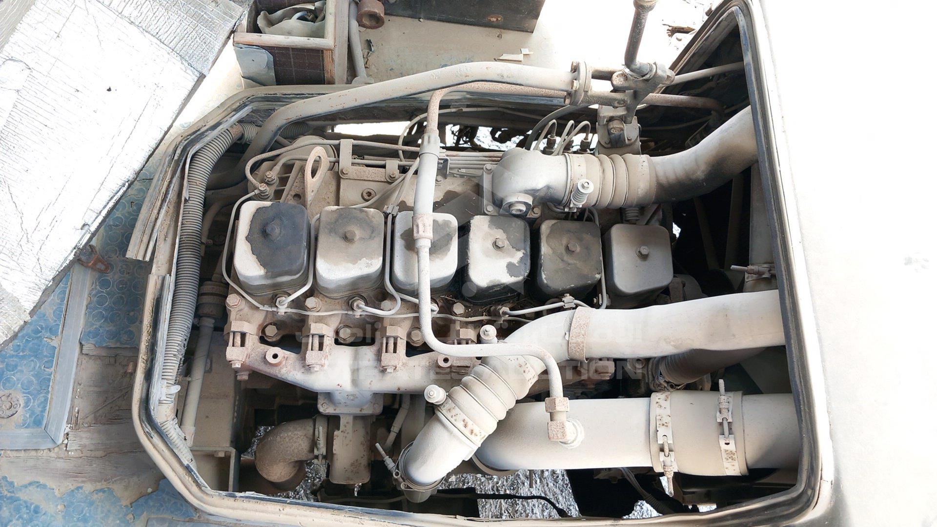 2005 TATA BUS VIN: MAT38906652L00197