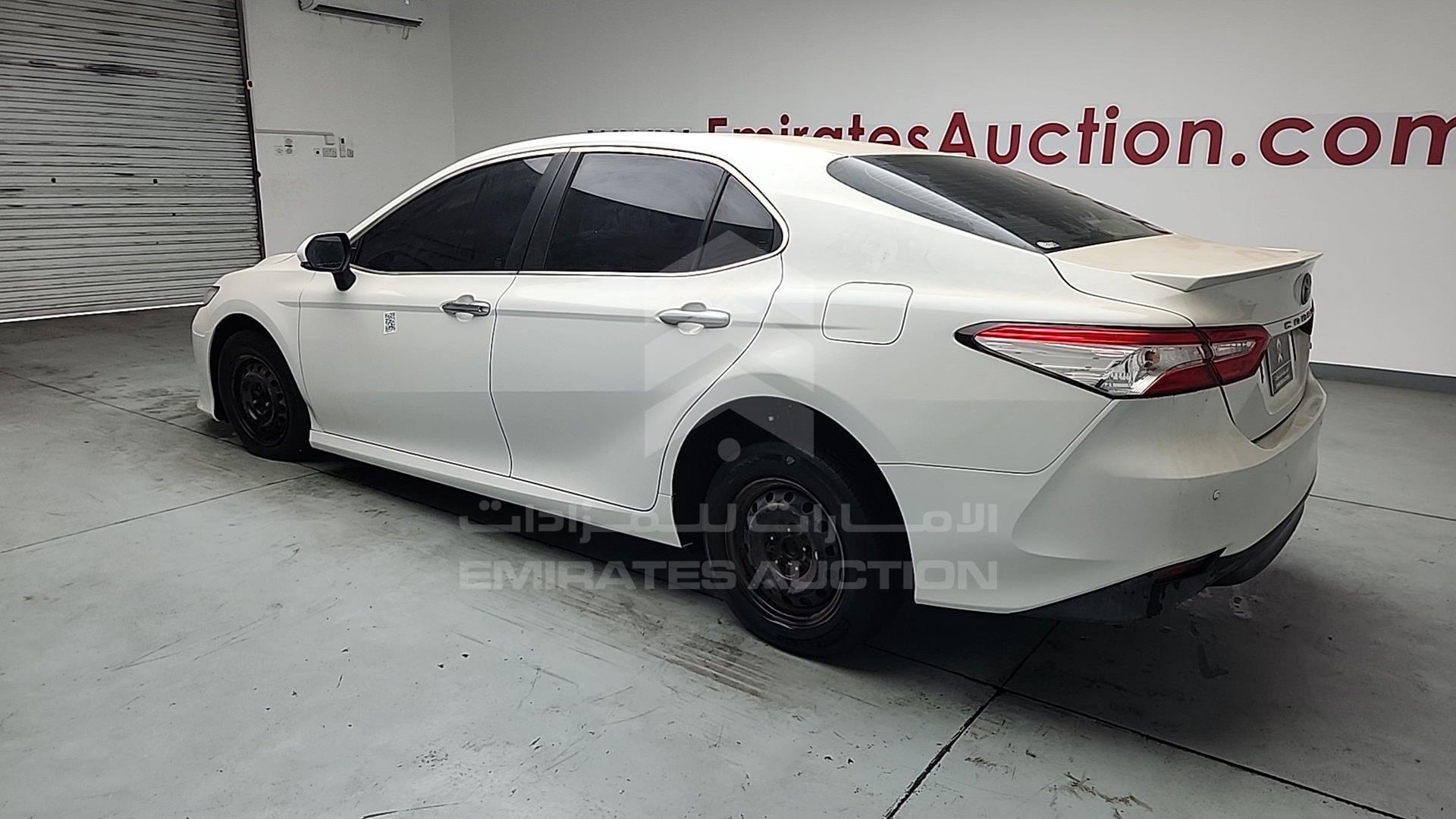 2019 TOYOTA CAMRY VIN: JTNBF4HK8K3029182