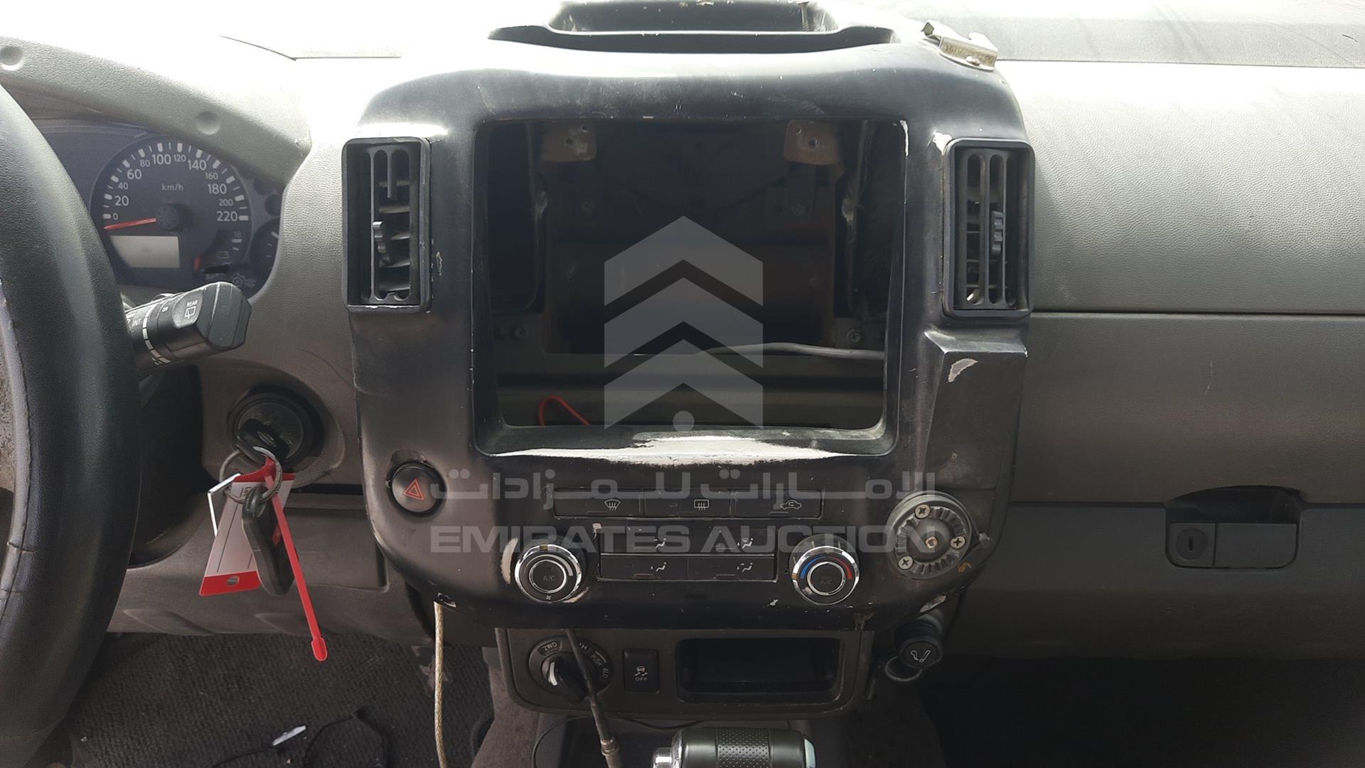 2013 NISSAN XTERRA VIN: 5N1AN0N64DN812506