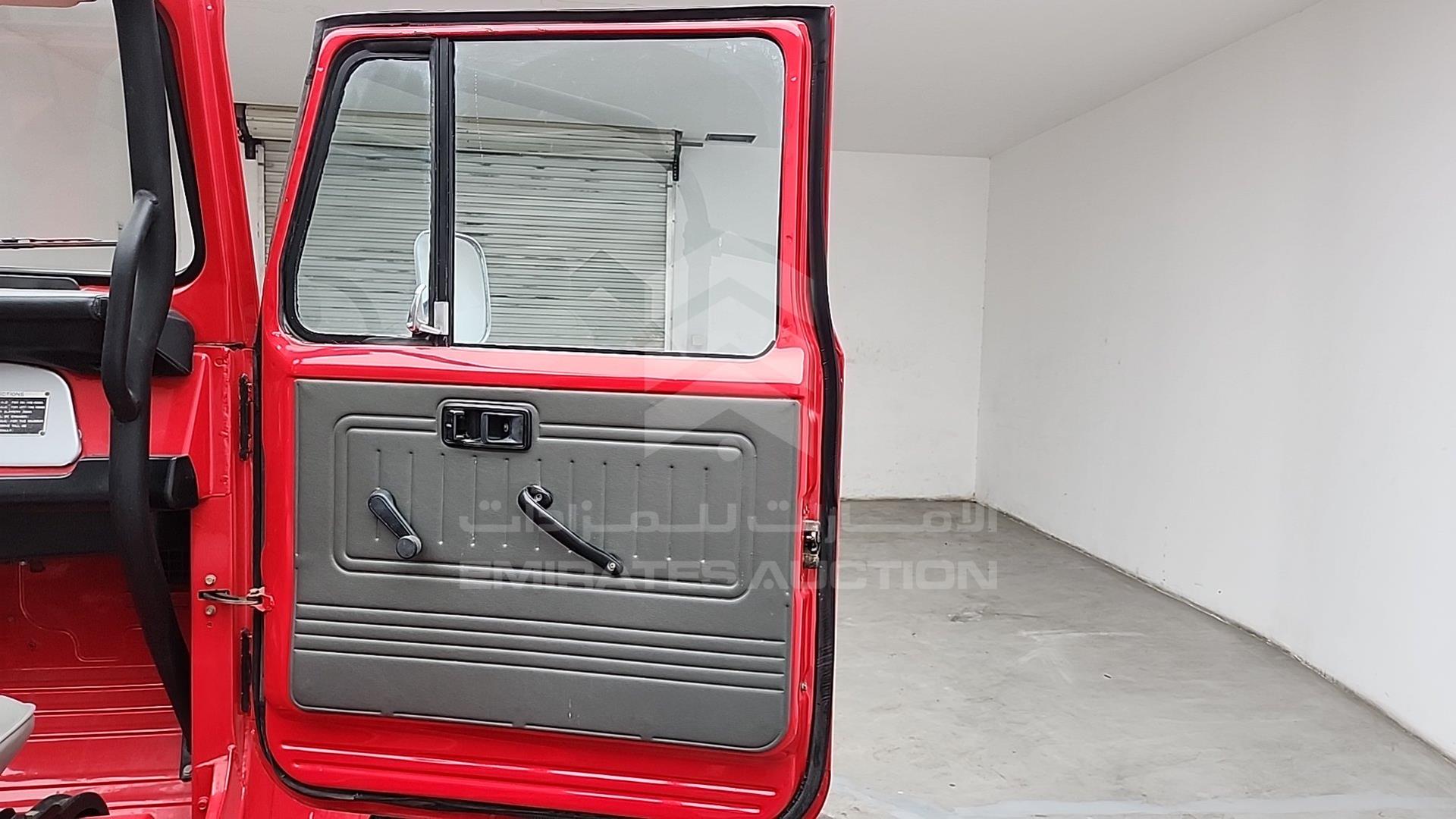 1976 TOYOTA LAND CRUISER VIN: FJ40208941