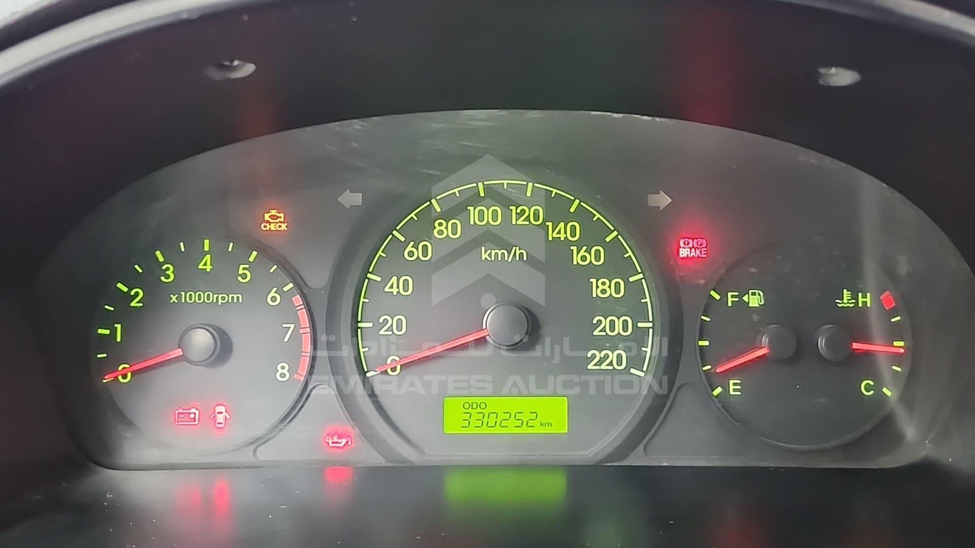 2012 HYUNDAI H1 VIN: KMHWG81R6CU367947