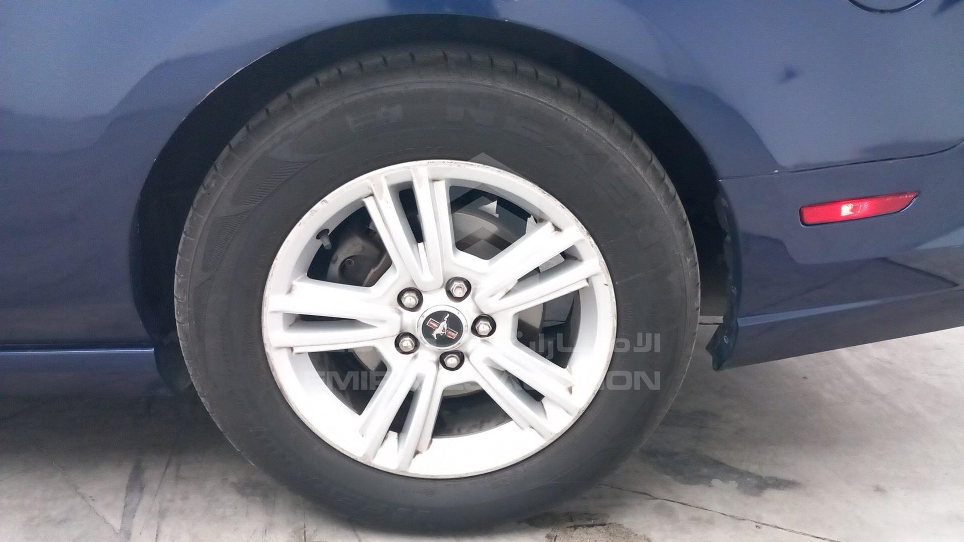 2014 FORD MUSTANG VIN: 1ZVBP8AM3E5324006
