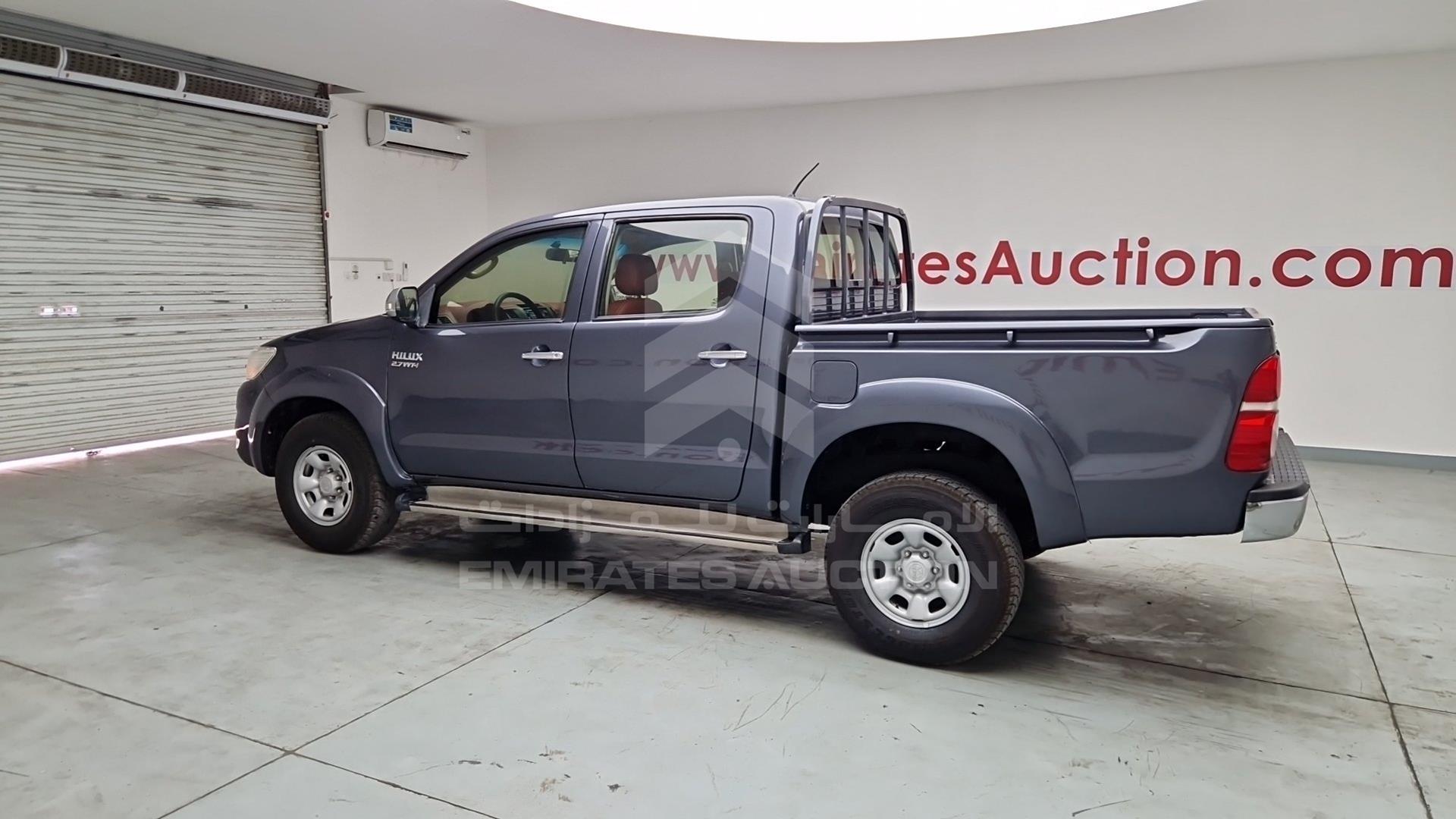 2013 TOYOTA HILUX VIN: MR0FX22G8D1085361