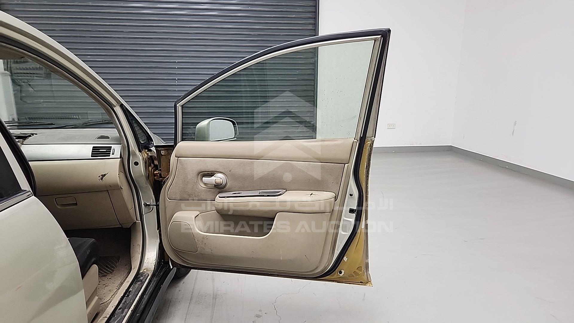2008 NISSAN TIIDA VIN: JN1CC11C48T017609