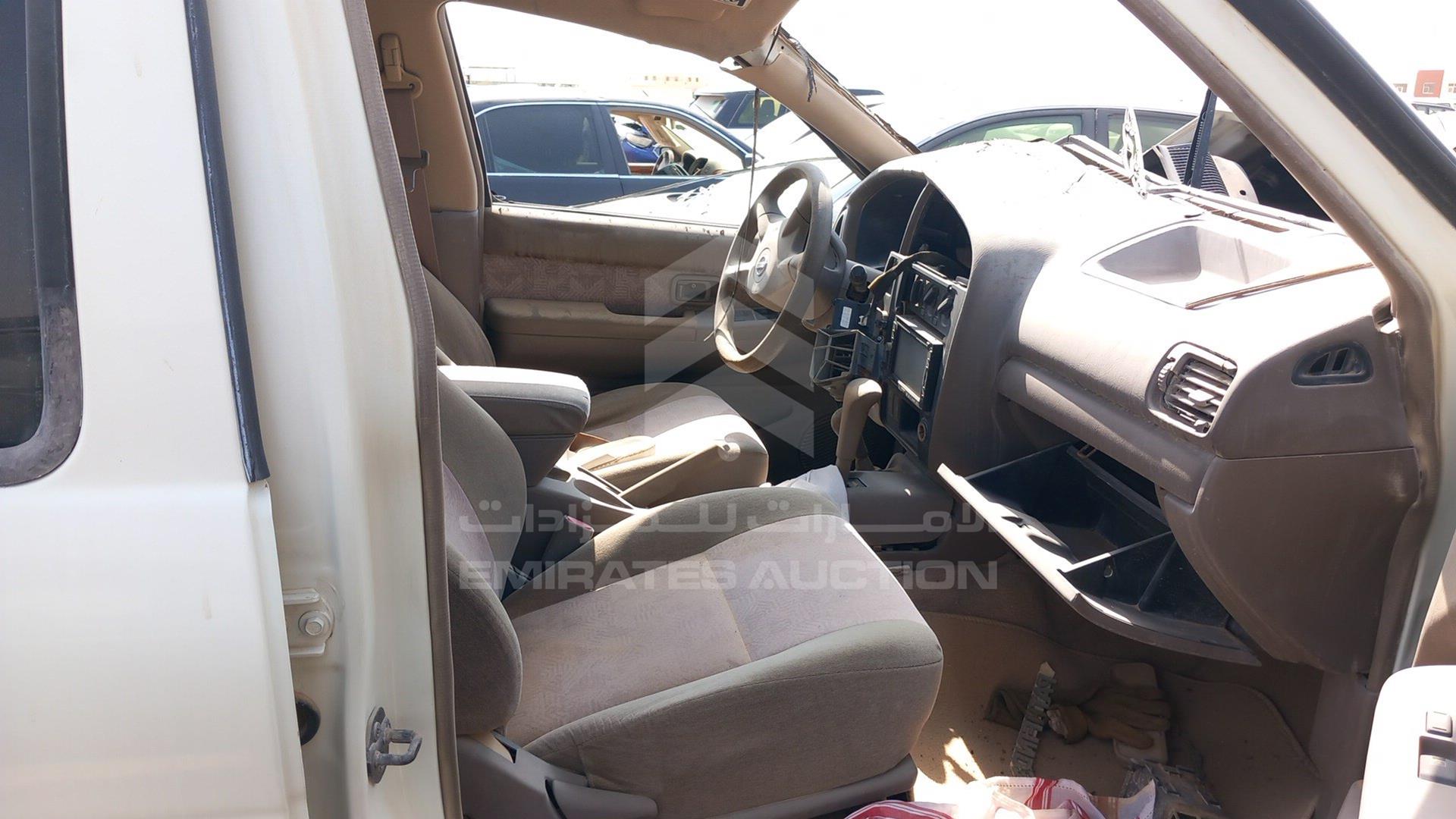 2004 NISSAN PATHFINDER VIN: JN8DR05Y24W702446