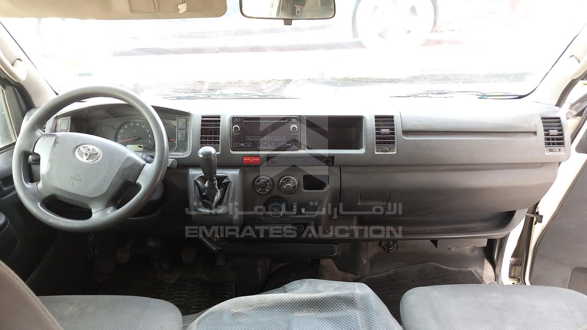 2016 TOYOTA HIACE VIN: JTGRX12P3G8047783