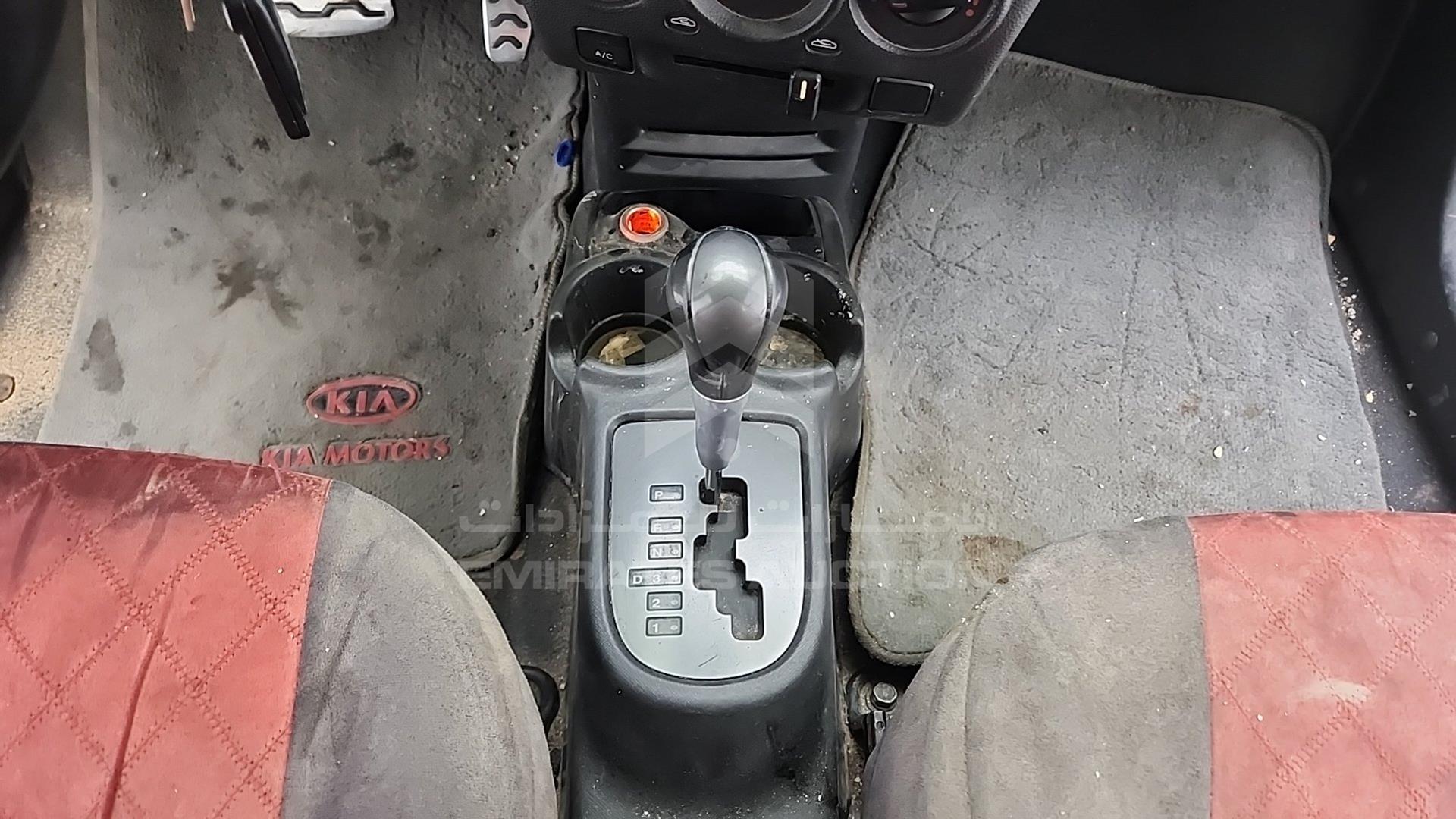 2010 KIA PICANTO VIN: KNABK5134AT902317