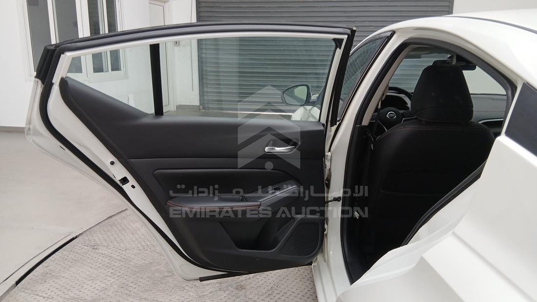 نيسان التيما 2019 — الباب الخلفي الأيسر — صورة 21