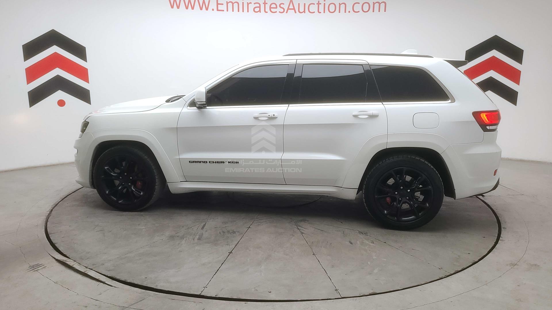 2014 JEEP GRAND CHEROKEE SRT-8 VIN: 1C4RJFDJ4EC255511