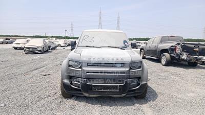 لاند روفر Defender 2023