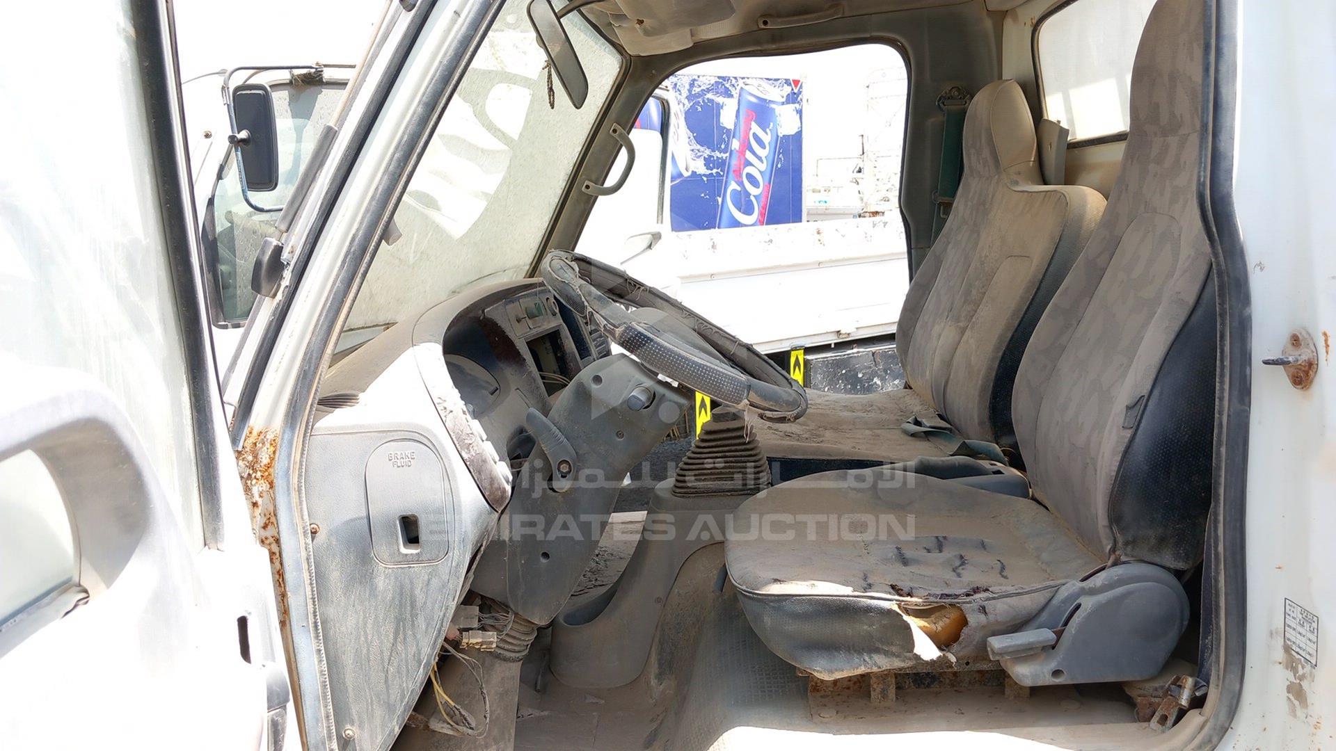 2005 HYUNDAI PICK UP VIN: KMFGA17FX5C022951