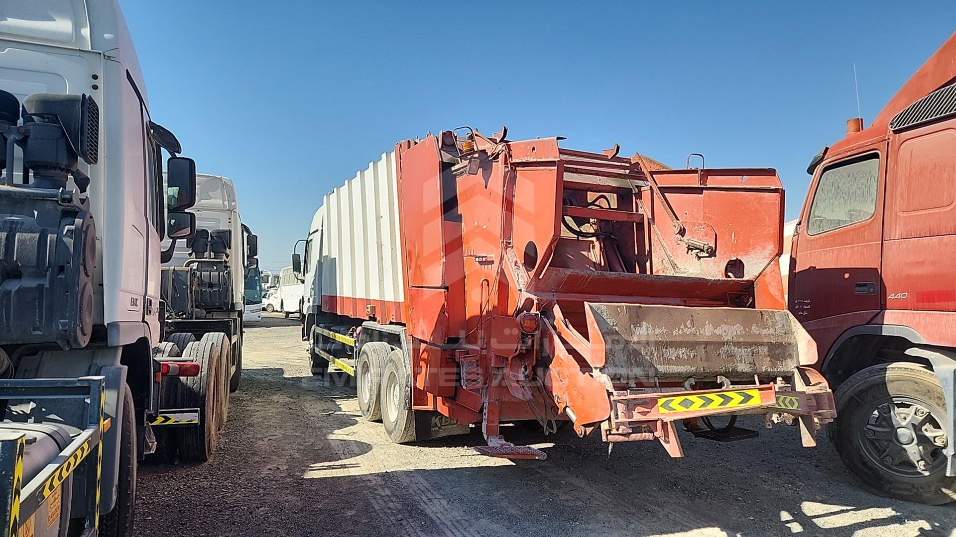 2008 MERCEDES ACTROS VIN: WDAKHCAA58L308529