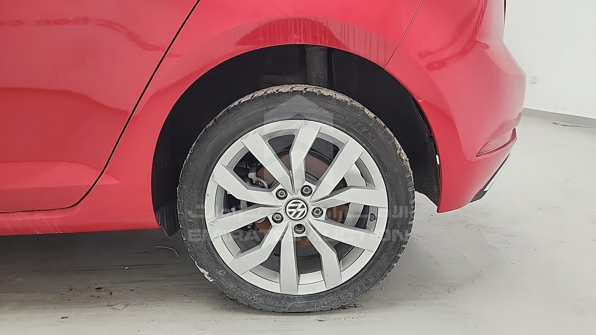 2018 VOLKSWAGEN GOLF VIN: 3VWWB6AUXJM261513