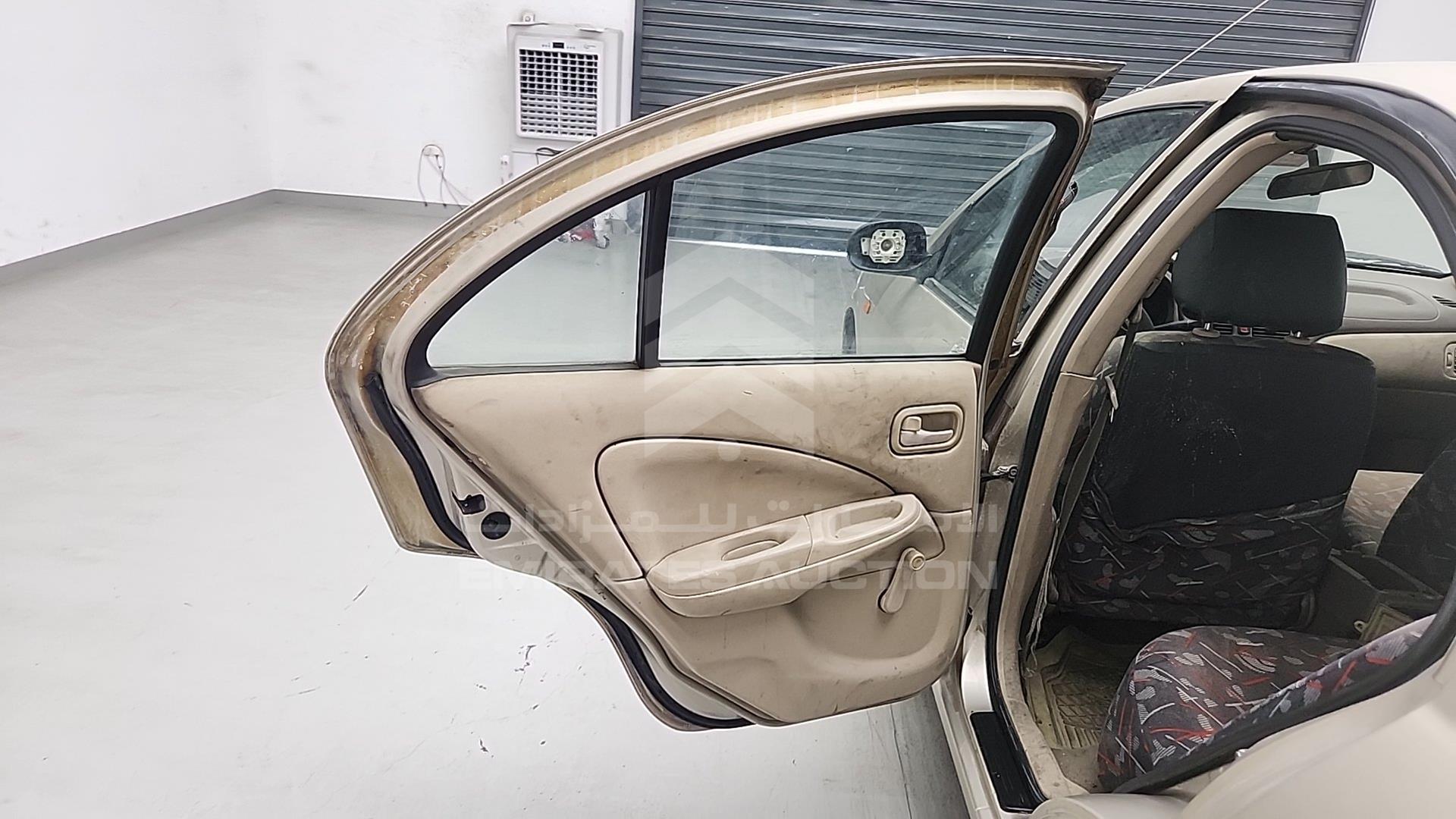 2005 NISSAN SUNNY VIN: JN1FN61C65W502848