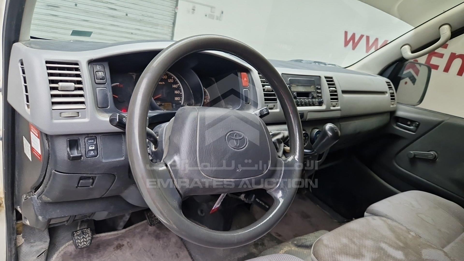 2008 TOYOTA HIACE VIN: JTGJX02P283001030
