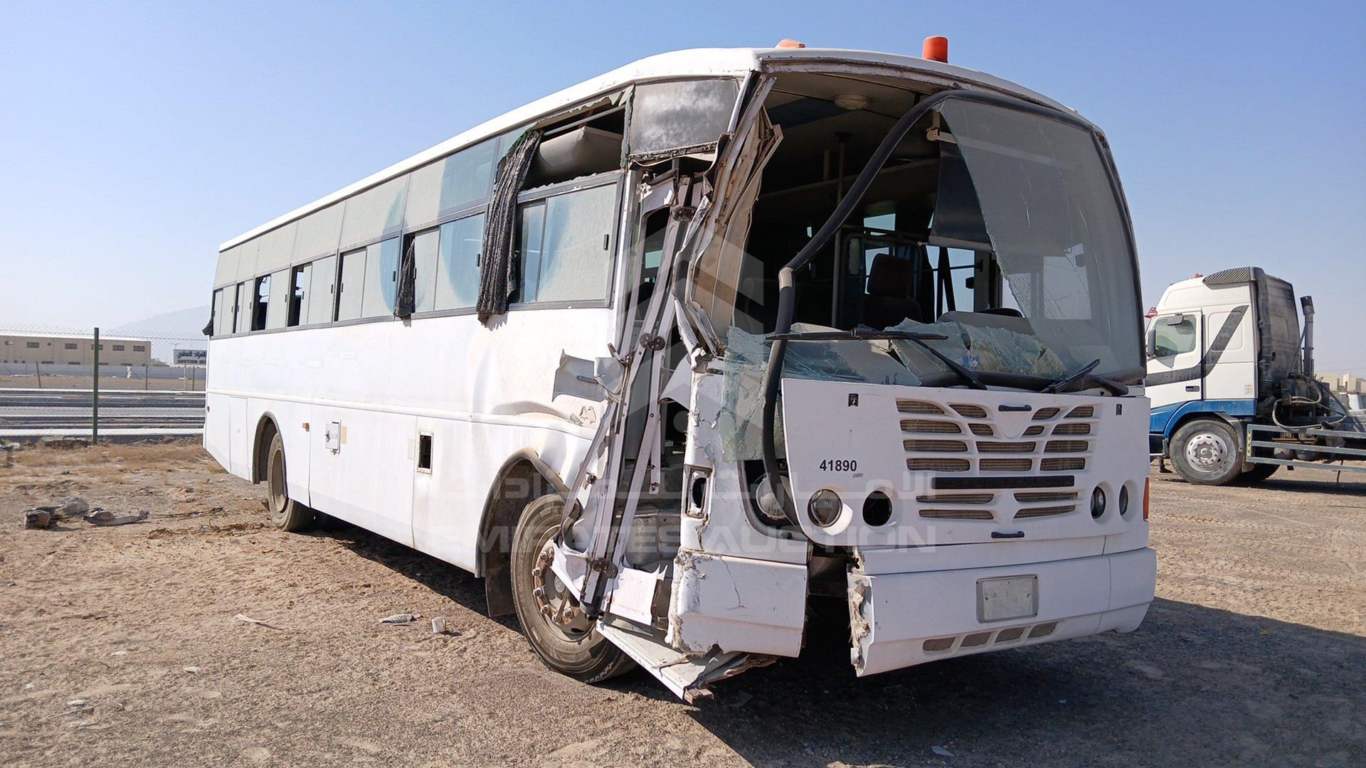 2014 ASHOK LEYLAND FALCON VIN: MB1PBEFA3EE1M5137