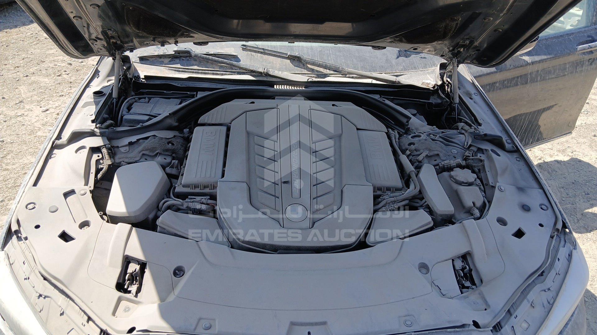 2021 BMW 760 LI VIN: WBA7U6A05MCG13112