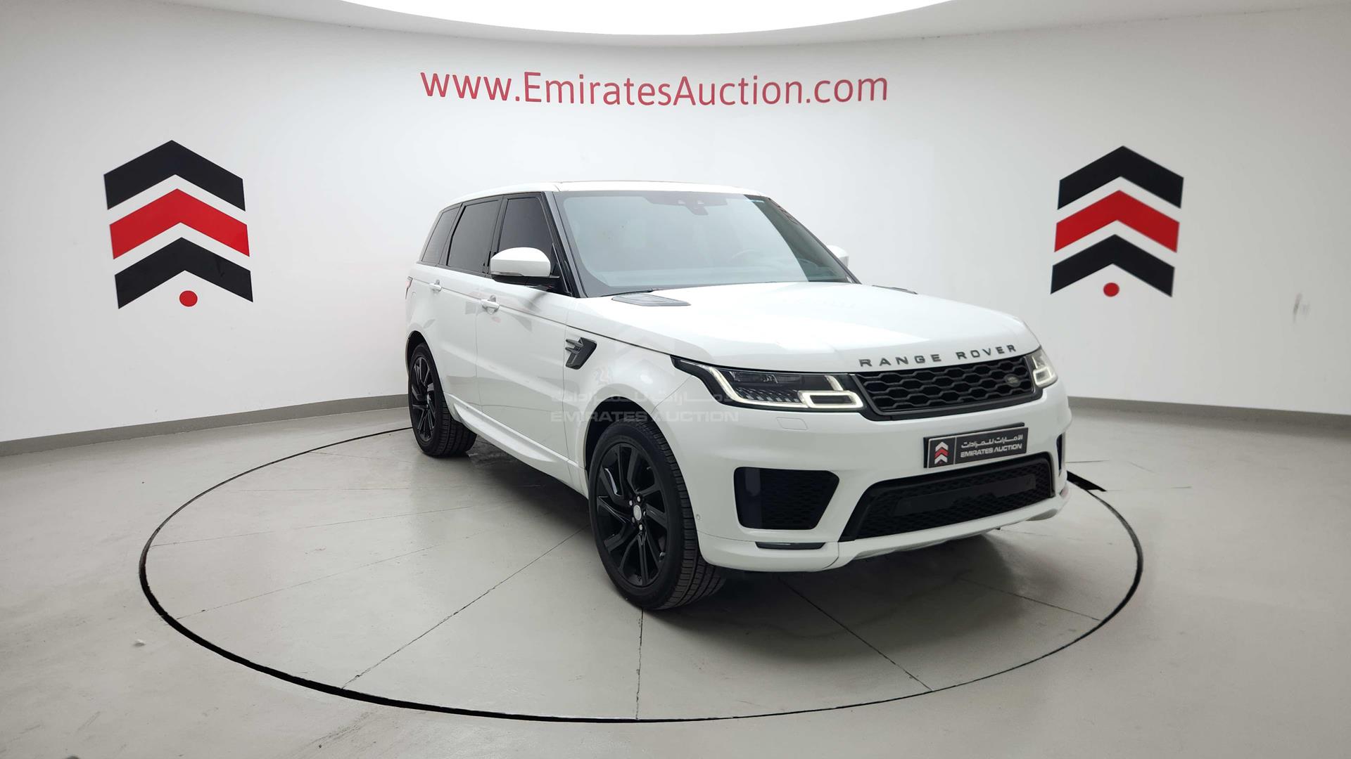 2018 RANGE ROVER SPORT VIN: SALWA2BE9JA182409