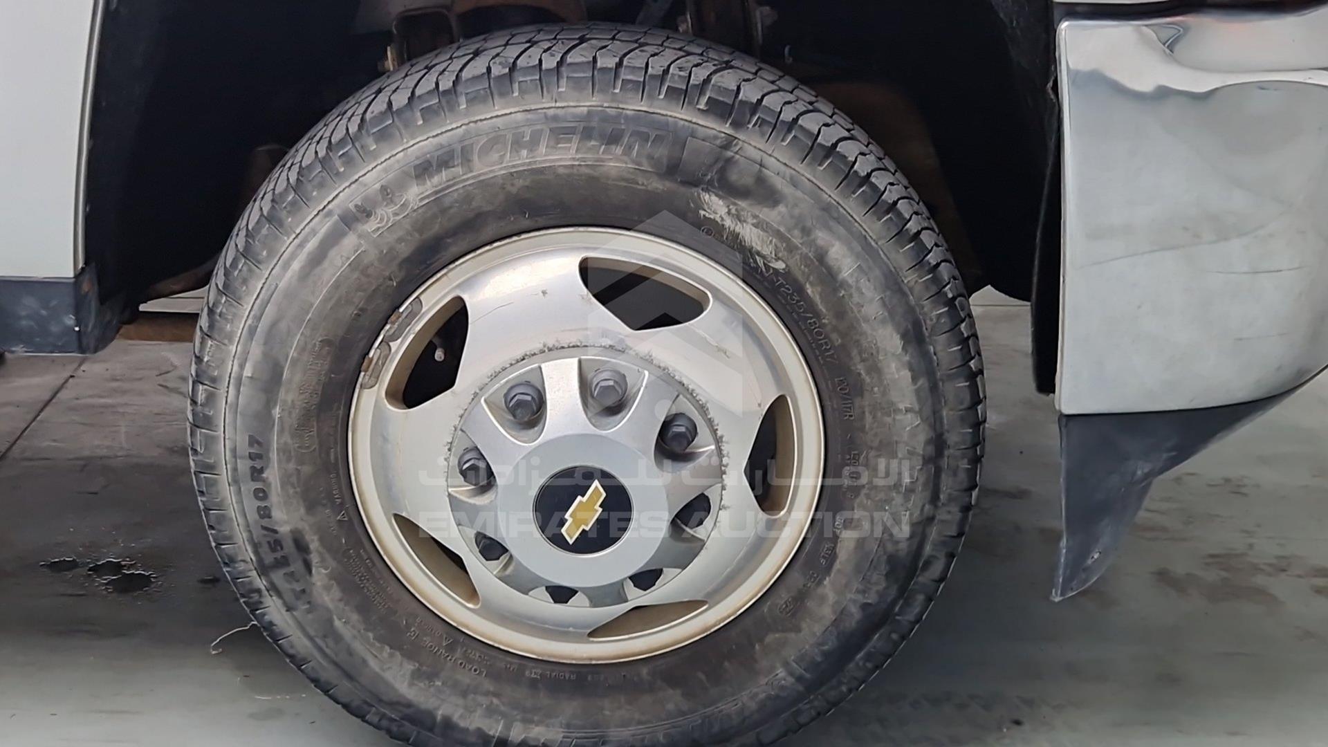 2018 CHEVROLET SILVERADO VIN: 1GC4K9CG9JF255236
