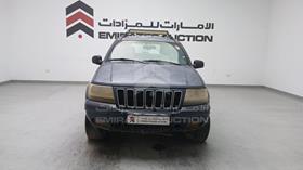 جيب جراند شيروكي 2001 — الزاوية الأمامية بالكامل — صورة 1 — صورة مصغرة