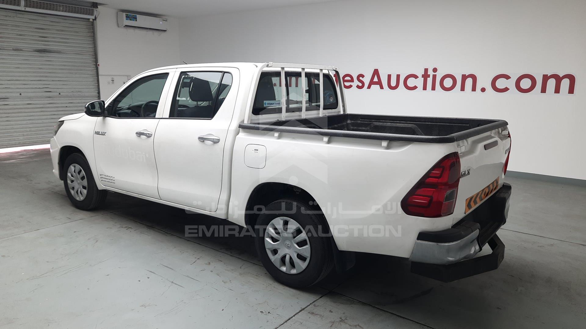 2019 TOYOTA HILUX VIN: MR0JX9CD8K4200480