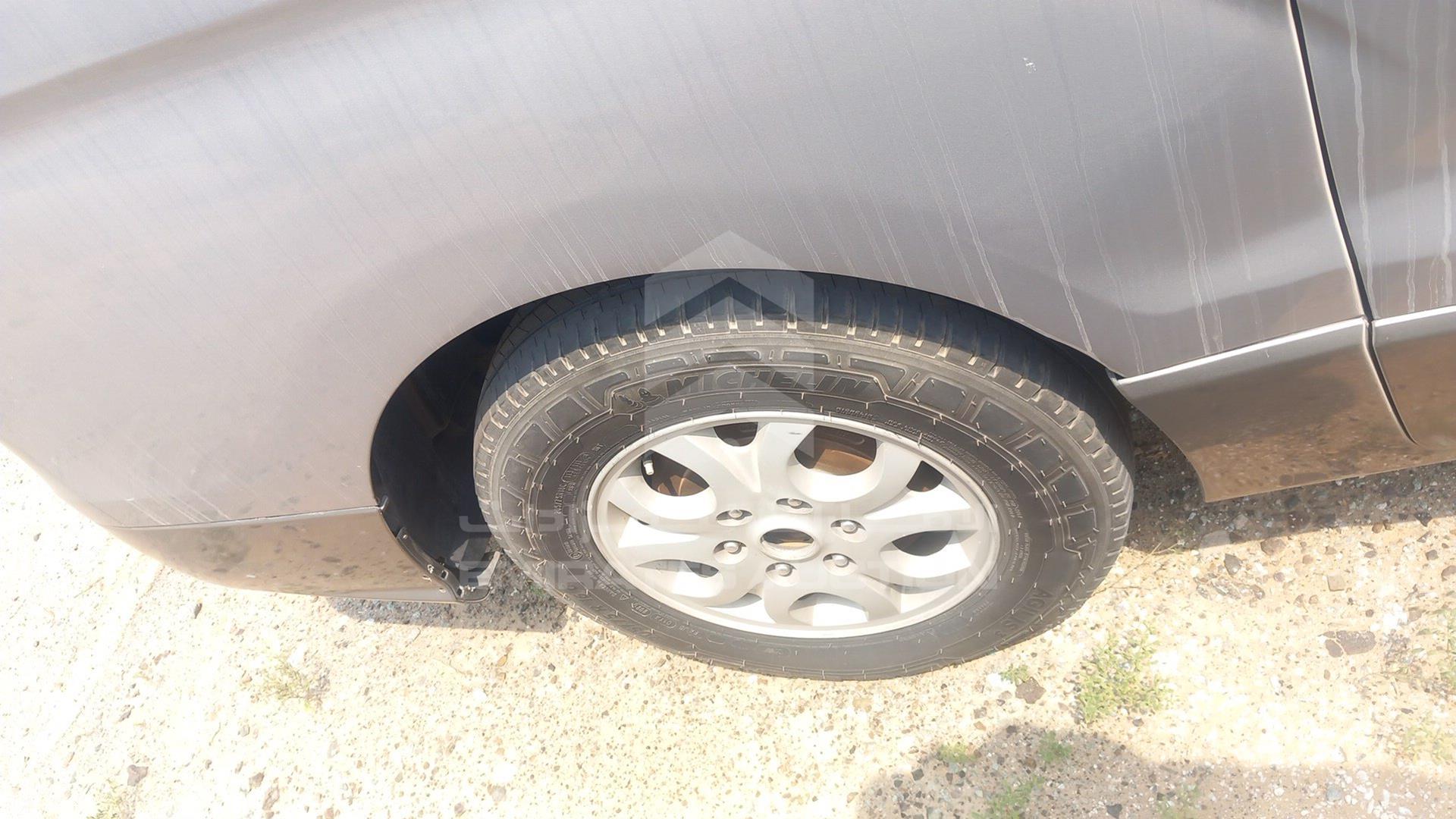 2012 HYUNDAI H1 VIN: KMHWH81R3CU337401