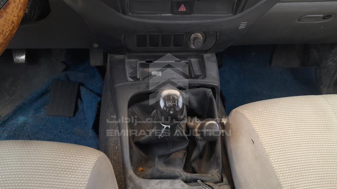 ميتسوبيشي L 200 2016 — زاوية ناقل الحركة — صورة 18