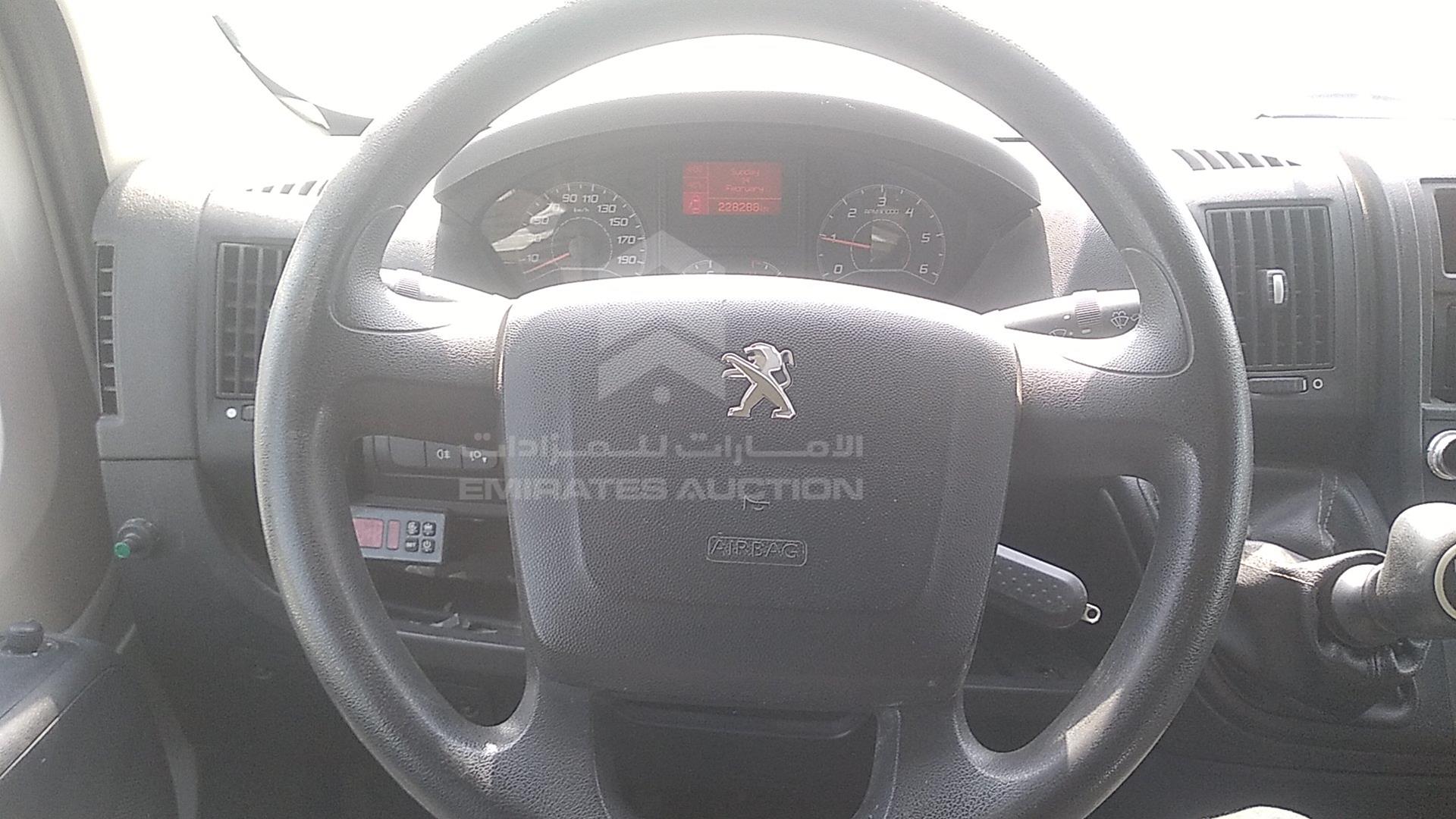 2018 PEUGEOT BOXER VIN: VF3YEZMF9J2E64023