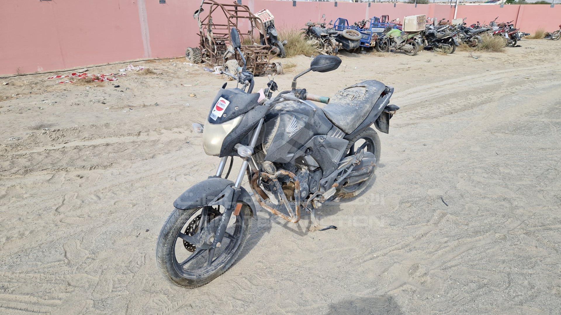 2016 HONDA CBF 150 VIN: ME4KC2037G8003290