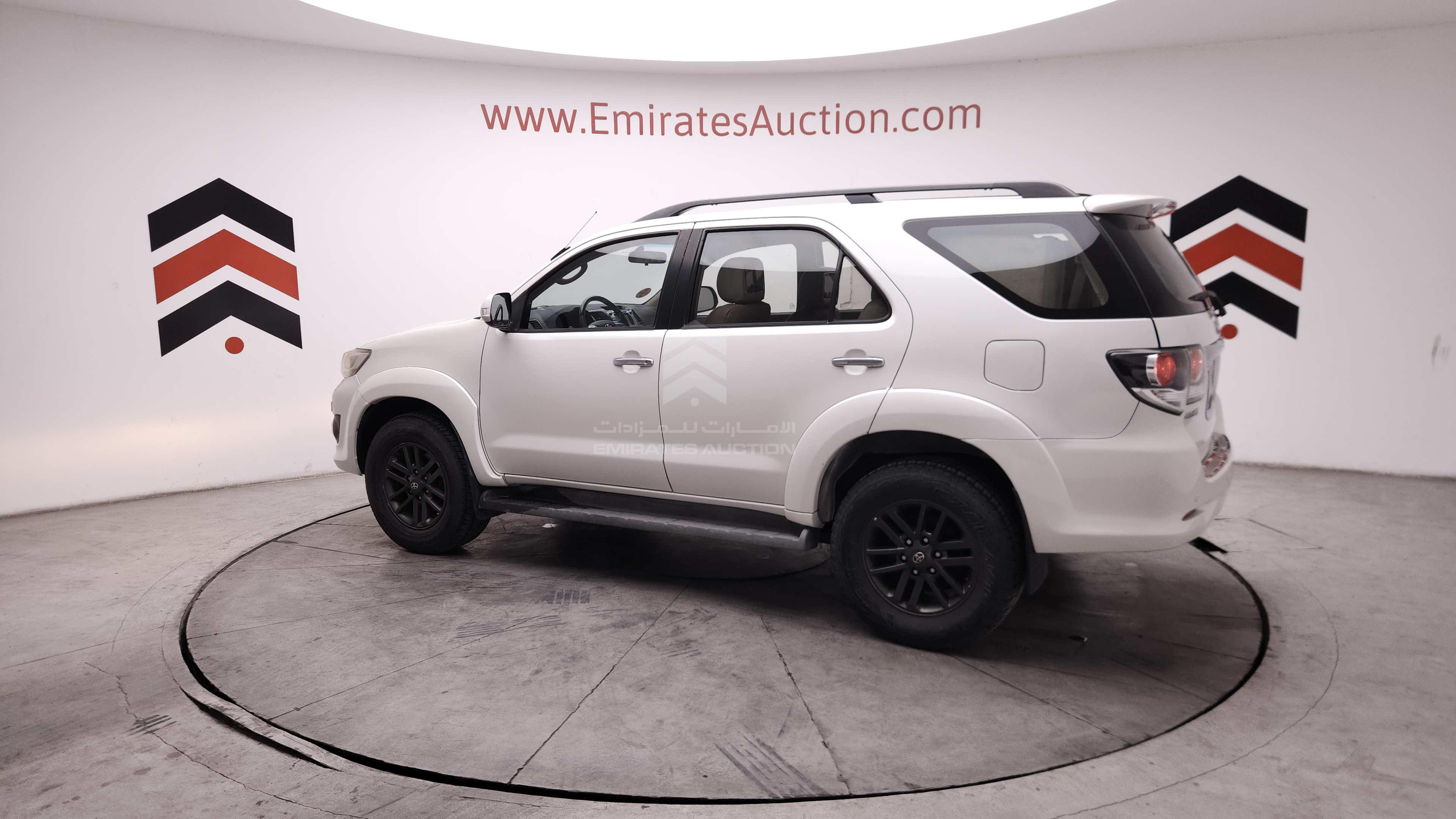 MHFYU59G0F7042614 - 2015 Toyota Fortuner - #504127