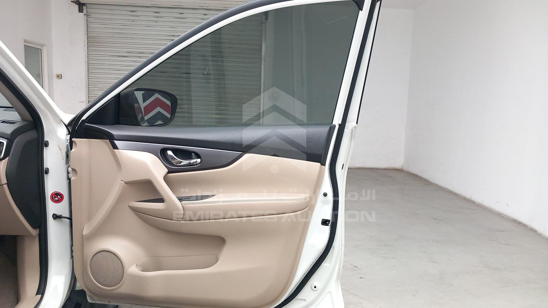 2016 NISSAN X-TRAIL VIN: JN1BT2MU4GW003986